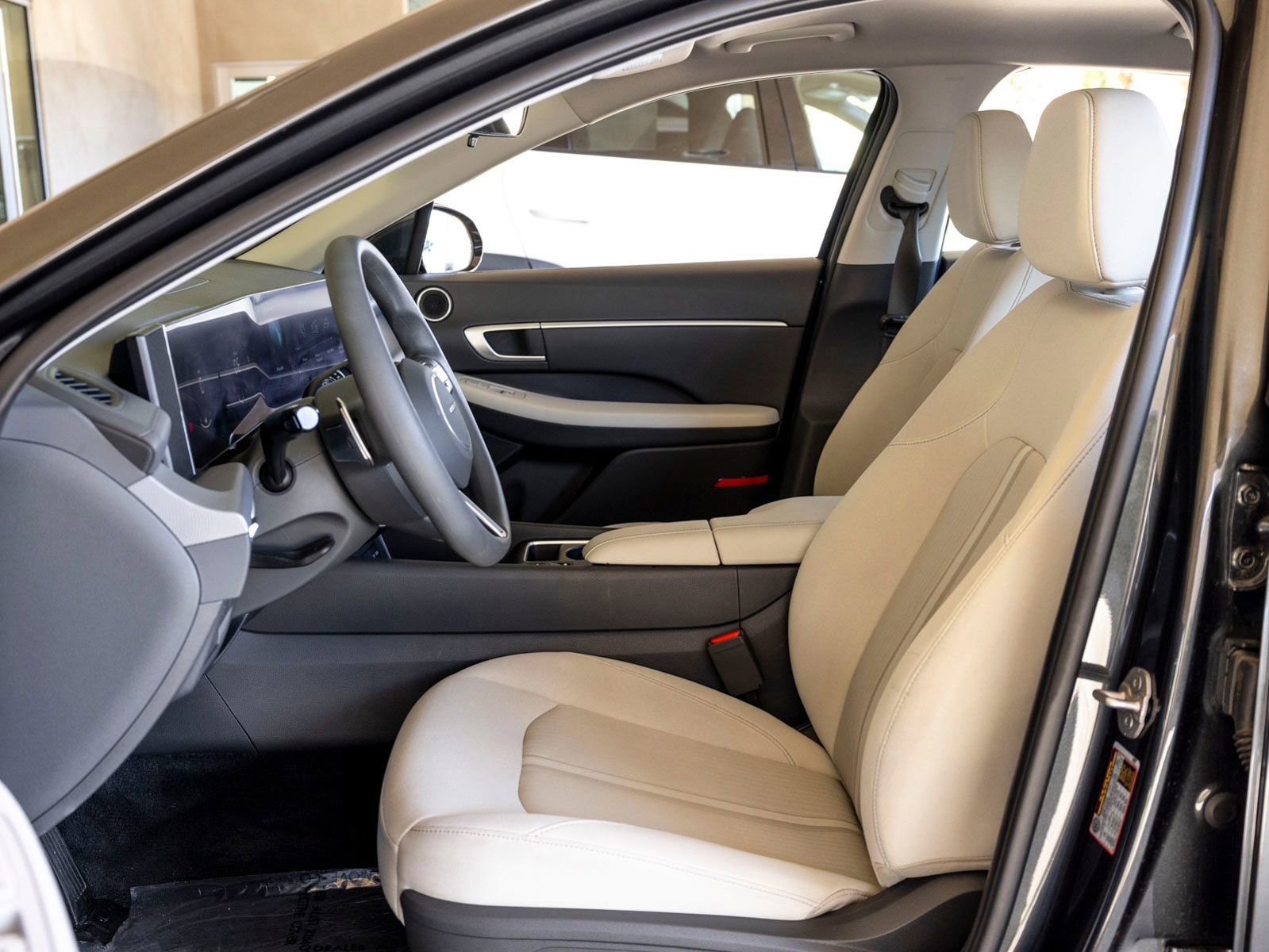 Used 2024 Hyundai Sonata SEL image 16