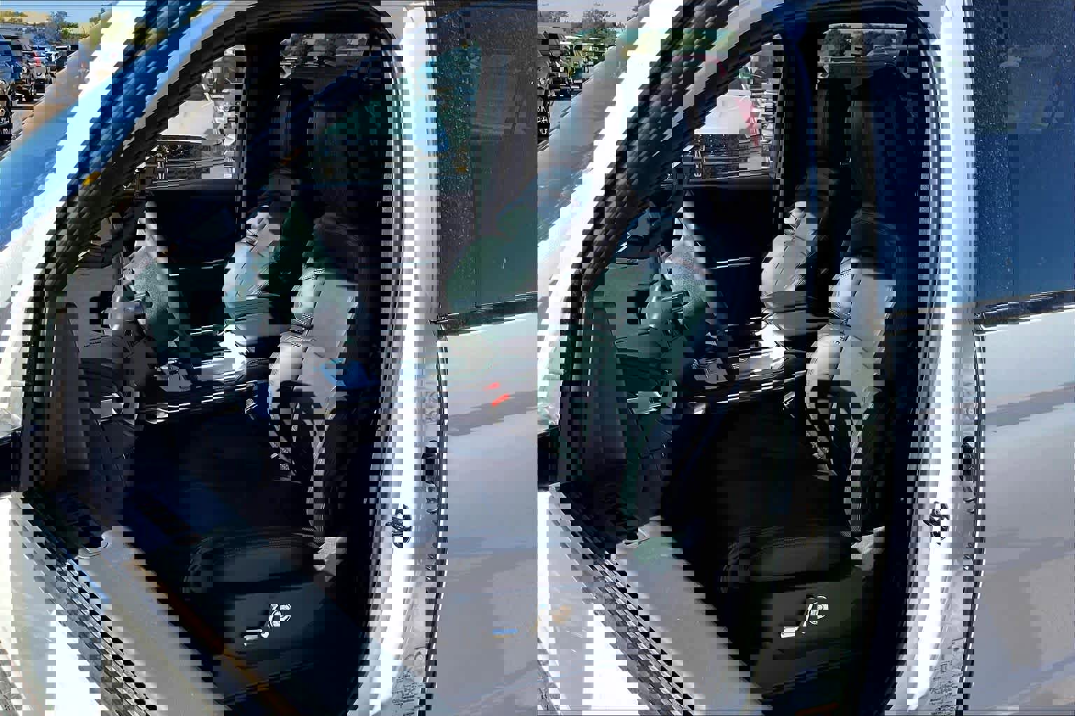 New 2025 Lincoln Navigator L Reserve w/ Jet Appearance Package image 9