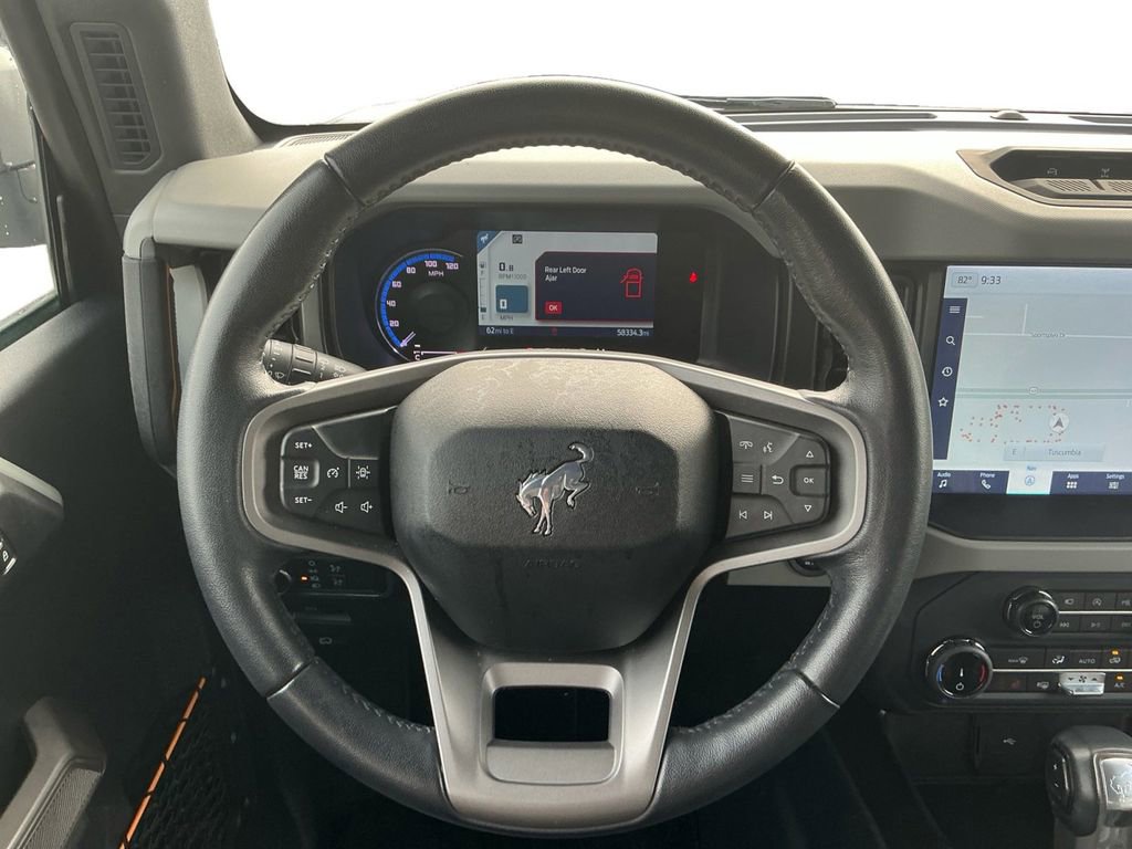 Used 2022 Ford Bronco Badlands image 18