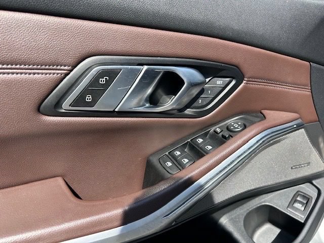 Used 2020 BMW M340i RWD image 24