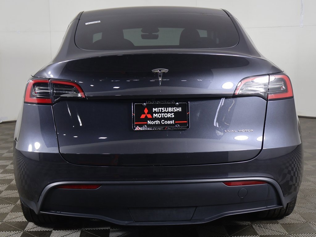 Used 2024 Tesla Model Y Long Range image 13