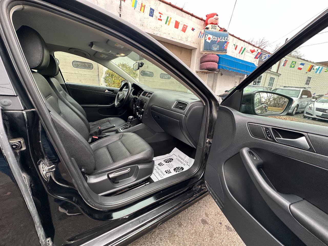 Used 2012 Volkswagen Jetta SE image 30
