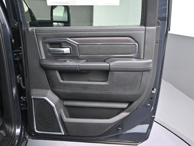 New 2026 RAM 2500 Laramie w/ Night Edition image 39