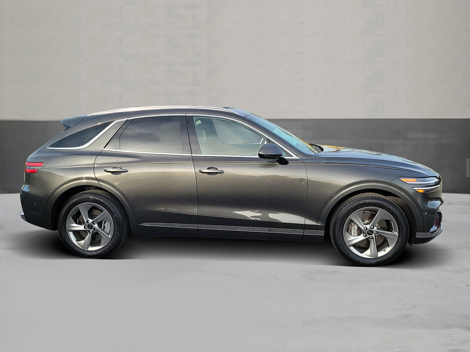 Certified 2026 Genesis GV70 2.5T Advanced image 4