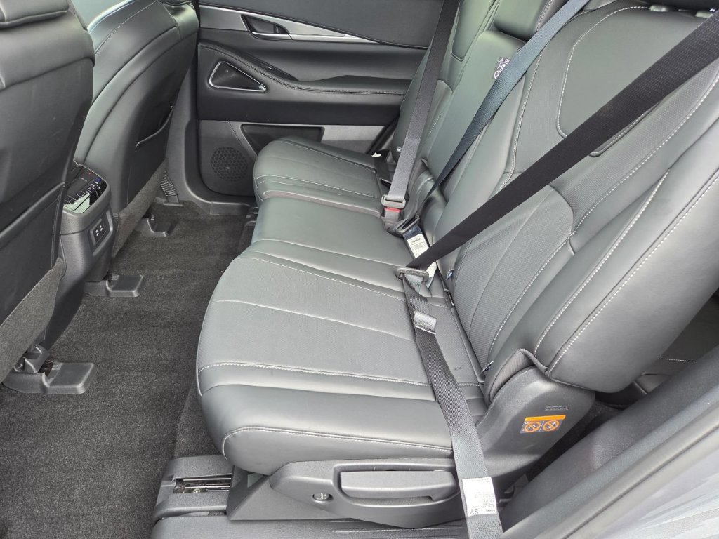 Used 2026 INFINITI QX60 Luxe AWD/4WD image 29
