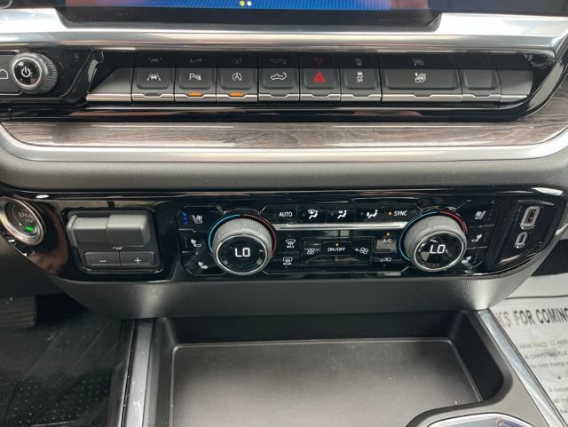 Used 2025 Chevrolet Silverado 1500 LTZ w/ Technology Package AWD/4WD image 34