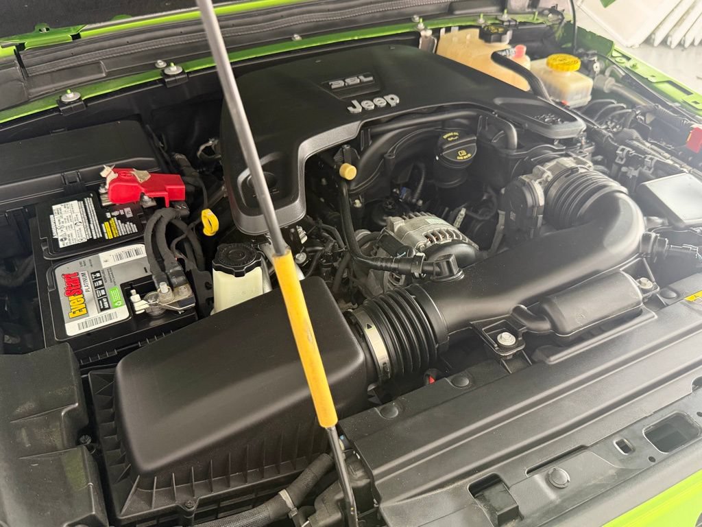 Used 2018 Jeep Wrangler Unlimited Sport S AWD/4WD image 51