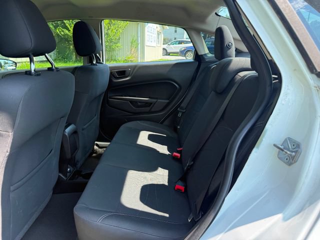 Used 2017 Ford Fiesta SE FWD image 8