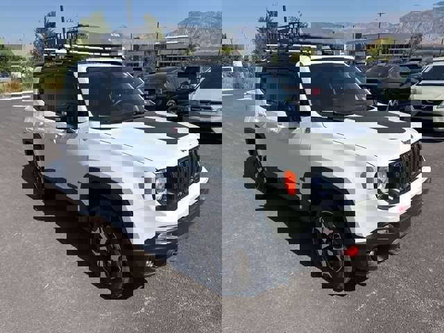 Used 2022 Jeep Renegade Trailhawk w/ Trailer Tow Group