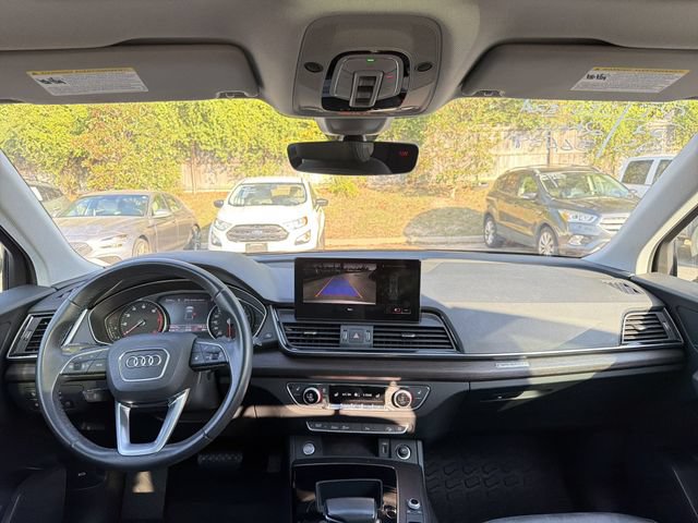 Used 2022 Audi Q5 2.0T Premium w/ Convenience Package AWD/4WD image 18