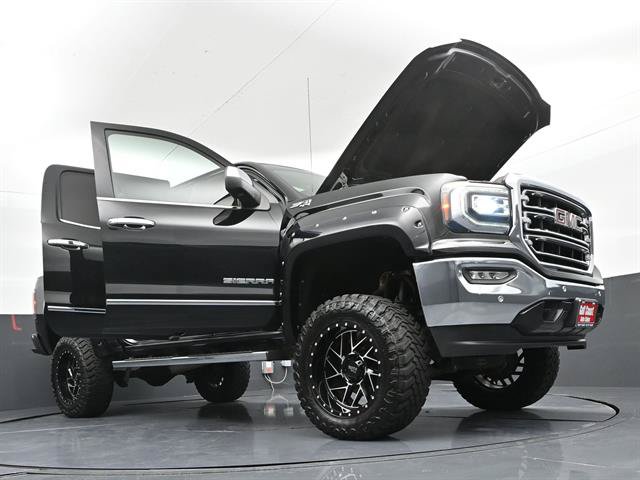Used 2018 GMC Sierra 1500 SLT AWD/4WD image 47