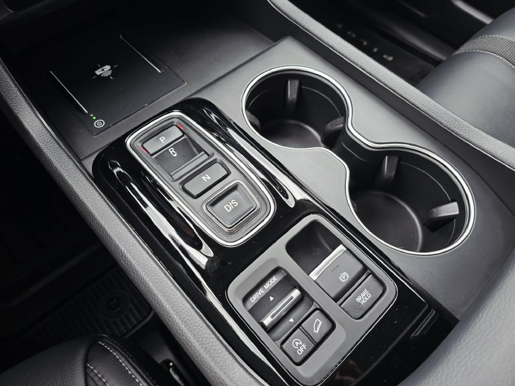 Certified 2024 Honda Pilot Touring image 30