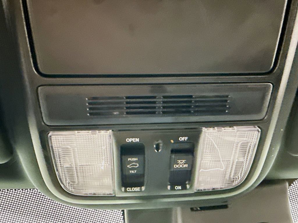 Used 2023 Honda Passport TrailSport image 16