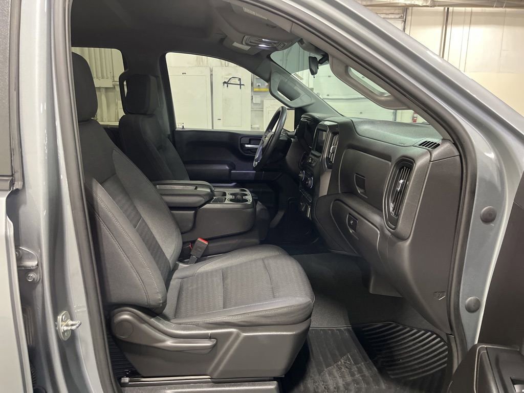 Certified 2023 Chevrolet Silverado 1500 Custom image 26