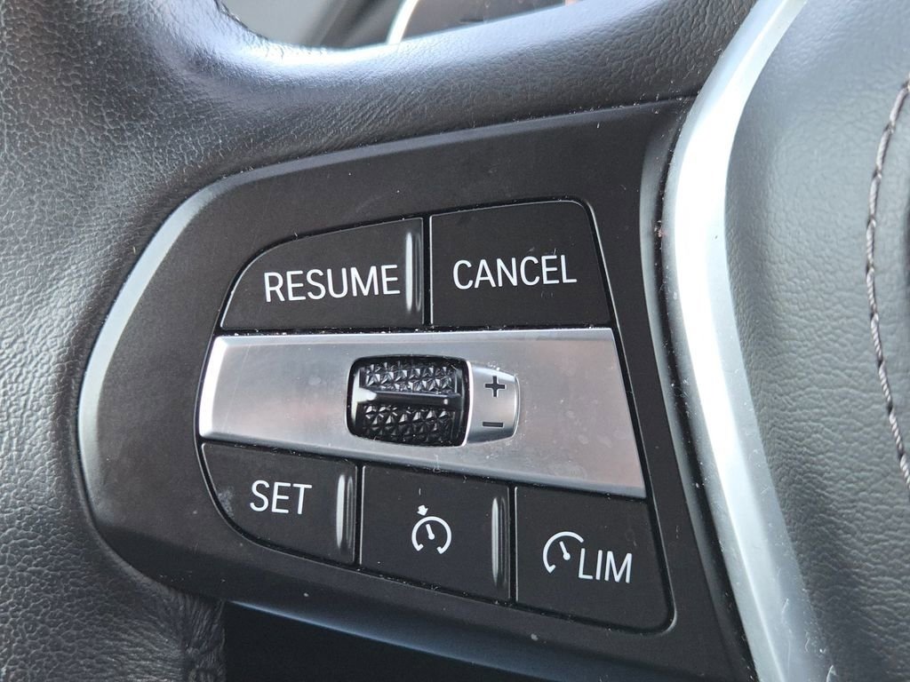 Used 2021 BMW X5 xDrive40i w/ Premium Package image 23