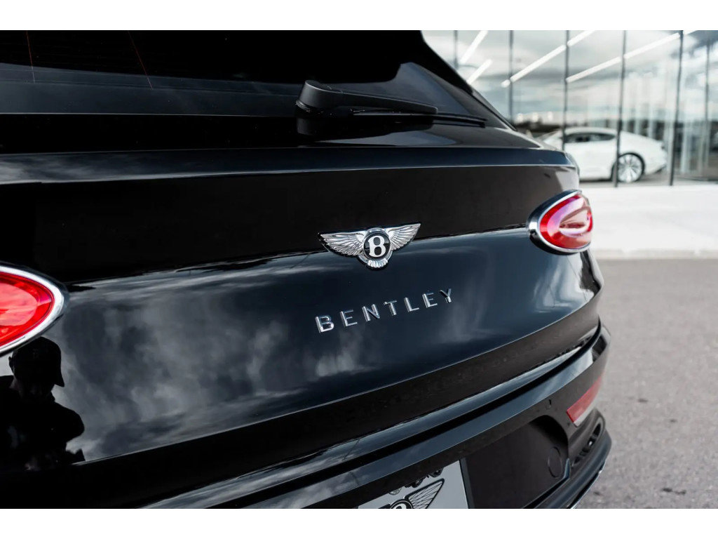 Used 2022 Bentley Bentayga image 10