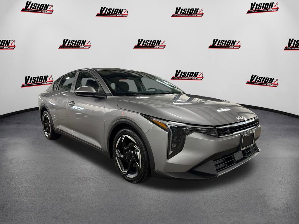 New 2025 Kia K4 EX image 3