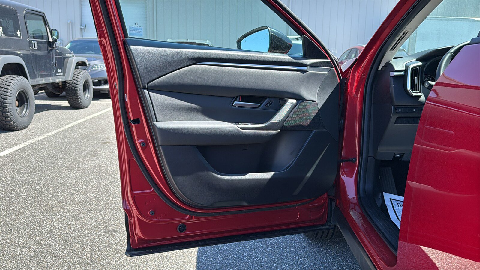 Certified 2025 MAZDA CX-50 AWD 2.5 S w/ Weather Package image 11
