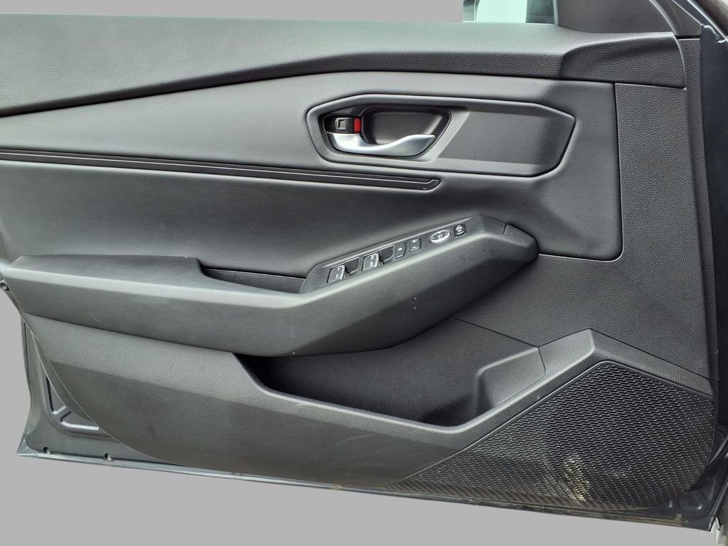 Used 2024 Honda Accord EX image 18