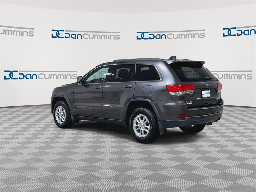 Used 2019 Jeep Grand Cherokee Laredo image 6
