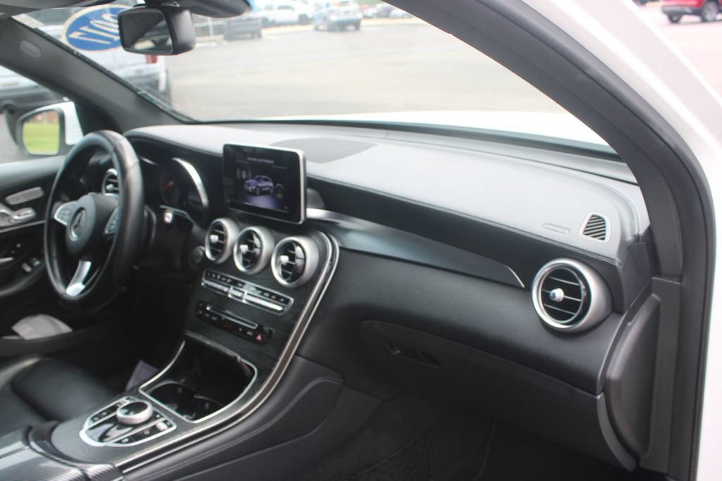 Used 2017 Mercedes-Benz GLC 300 image 29