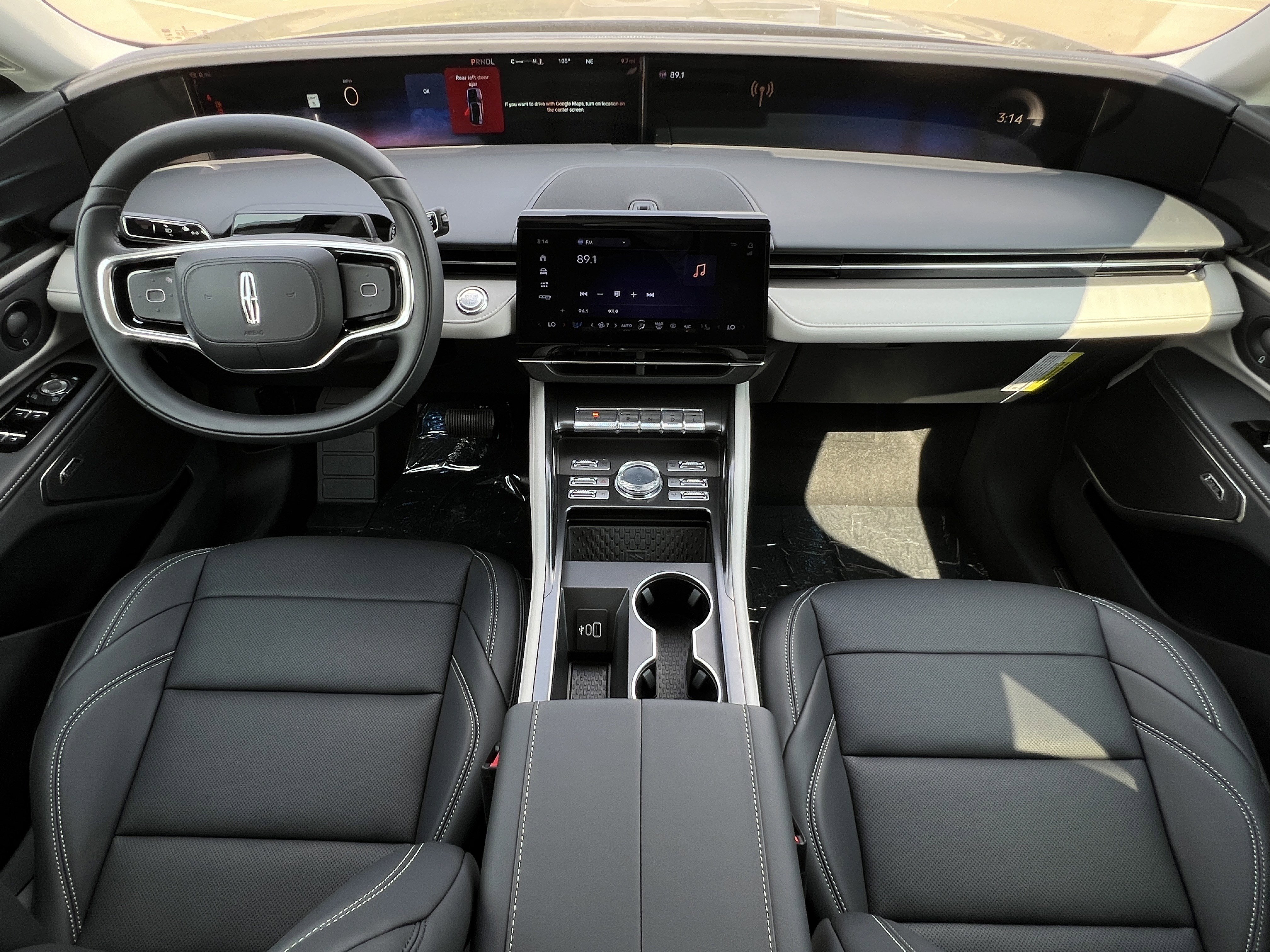 New 2025 Lincoln Nautilus Premier w/ Equipment Group 102A image 15