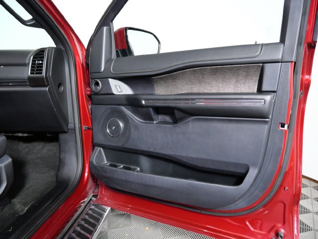 Certified 2021 Ford Expedition Limited AWD/4WD image 11