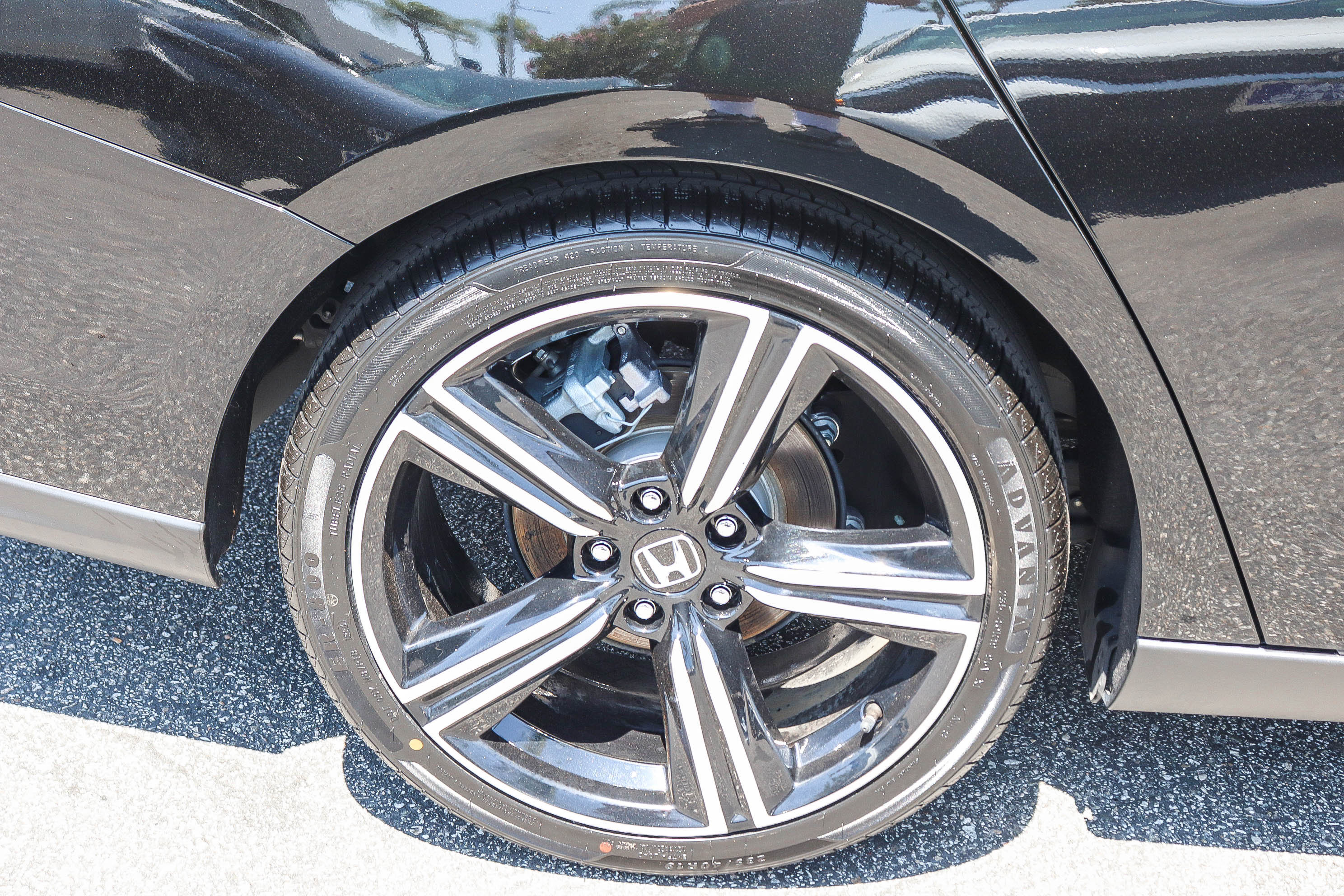 Certified 2025 Honda Accord Sport image 8