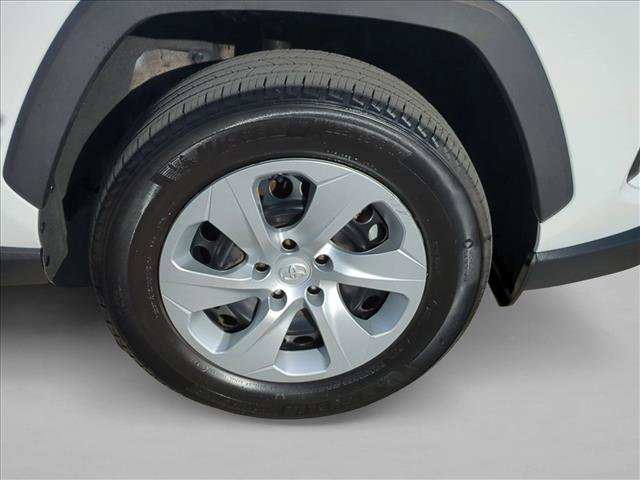 Used 2025 Toyota RAV4 LE image 23