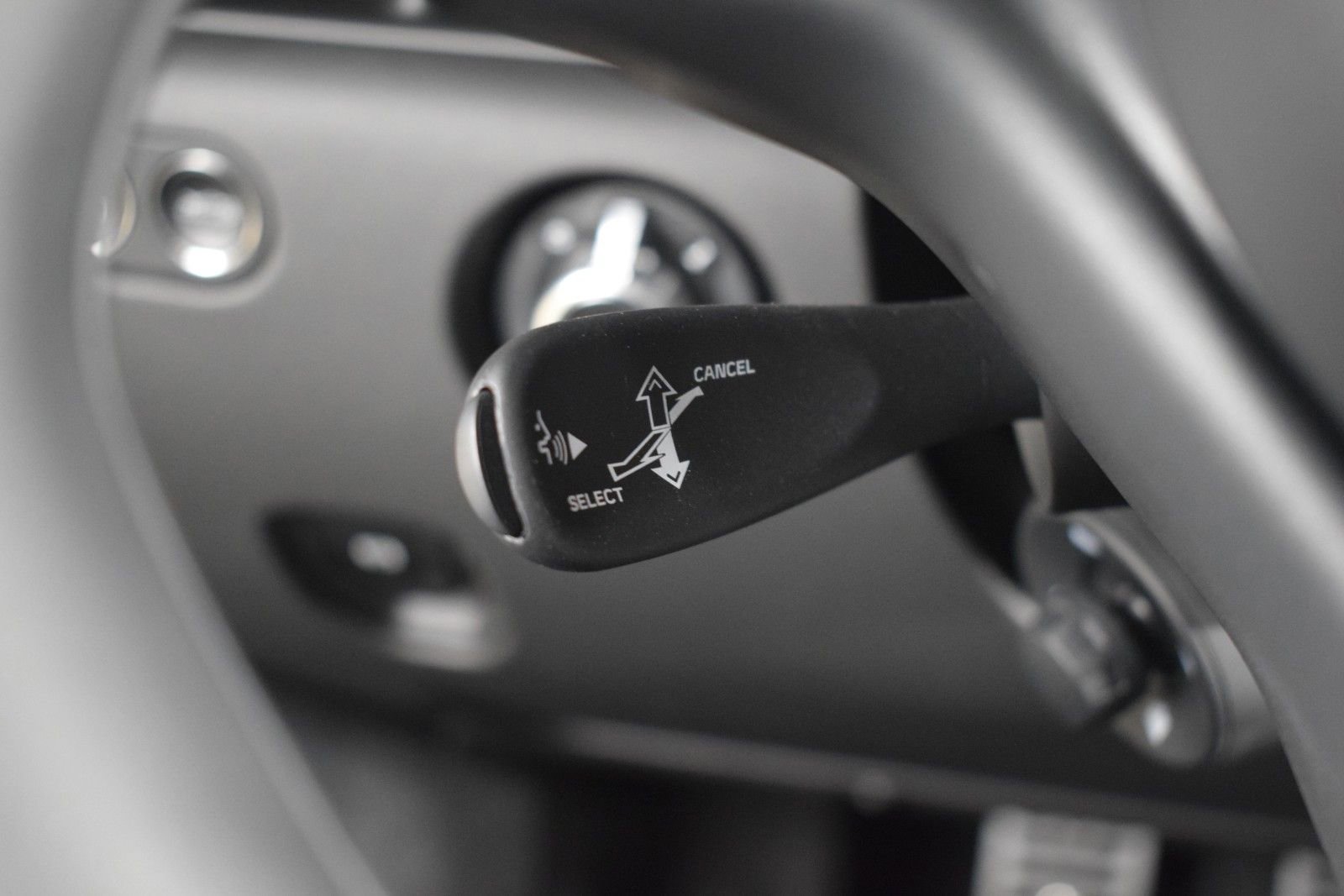 New 2026 McLaren Artura Spider image 23