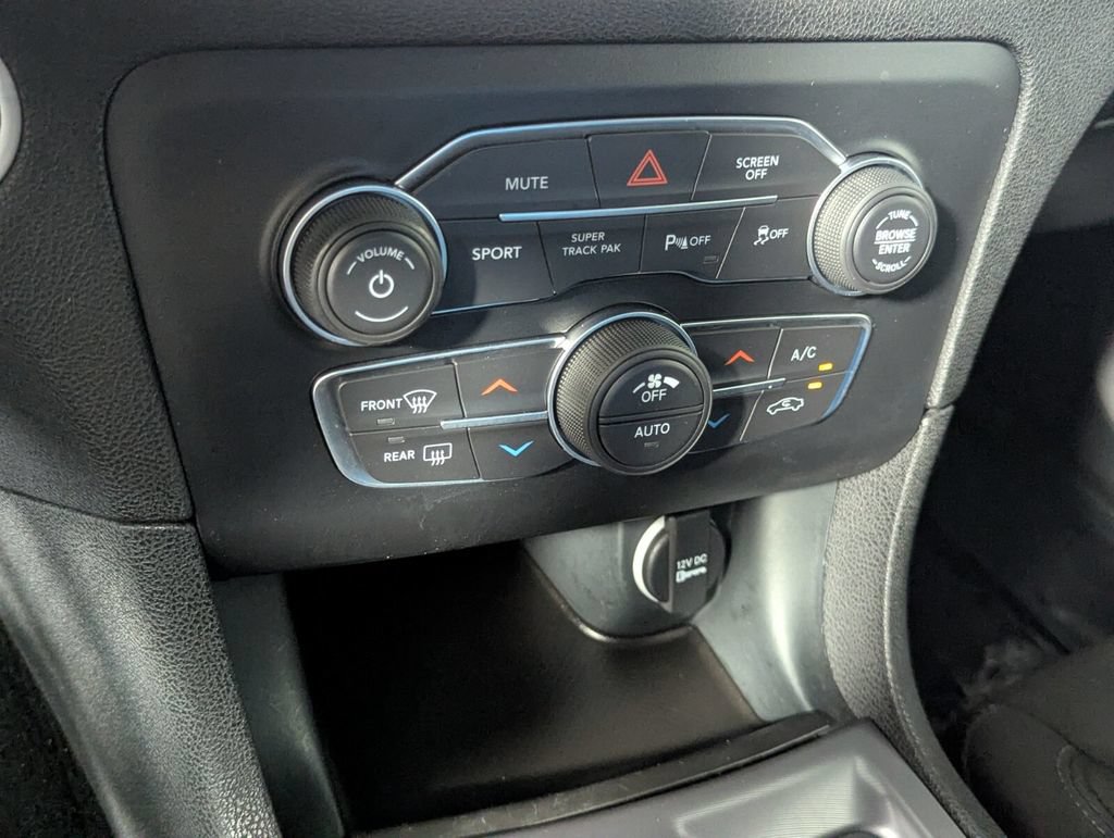 Used 2023 Dodge Charger R/T RWD image 23