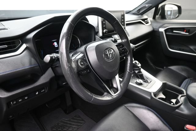 Used 2020 Toyota RAV4 XSE AWD/4WD image 18