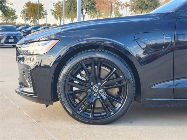 Certified 2023 Volvo S60 T8 Plus w/ Climate Package image 12