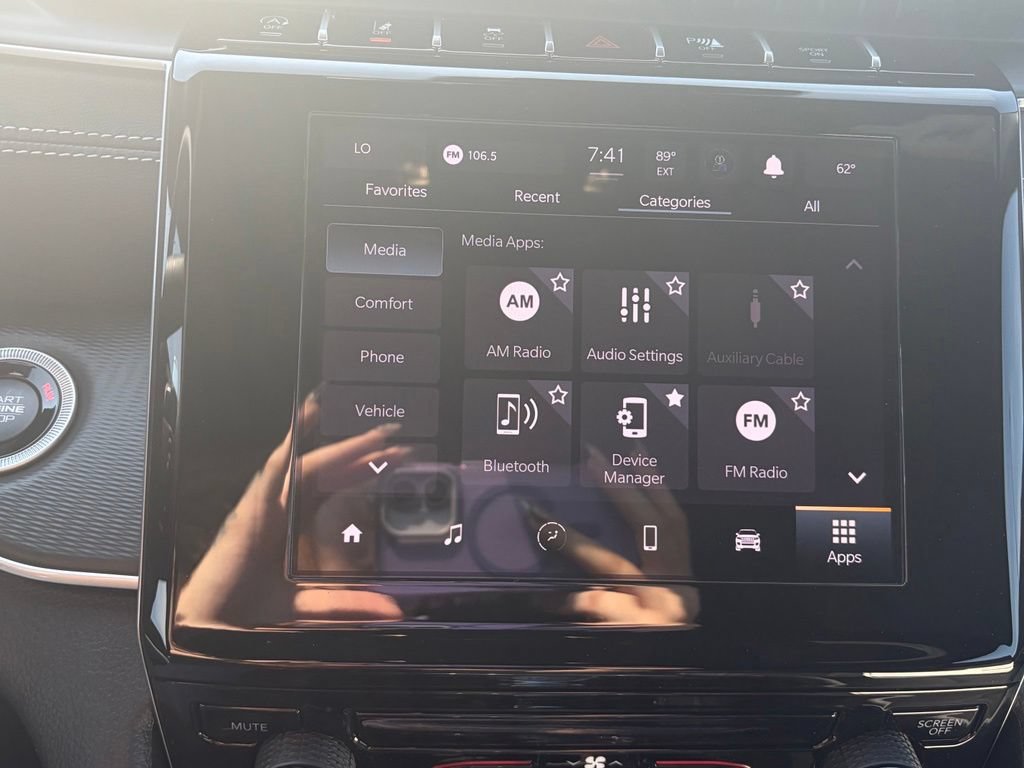 New 2026 Jeep Grand Cherokee Laredo AWD/4WD image 28