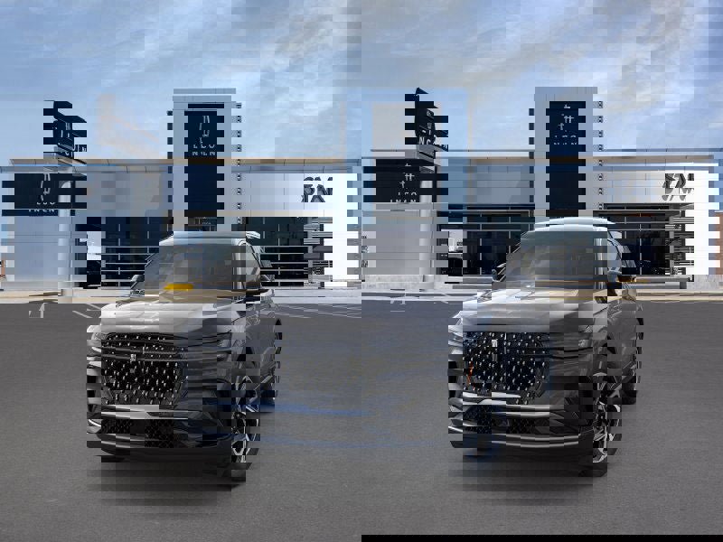 New 2026 Lincoln Nautilus Premier image 2