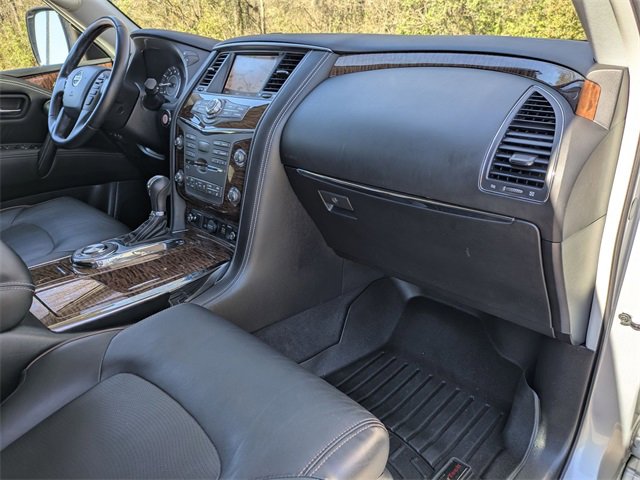 Used 2019 Nissan Armada Platinum w/ Interior Lighting Package image 28