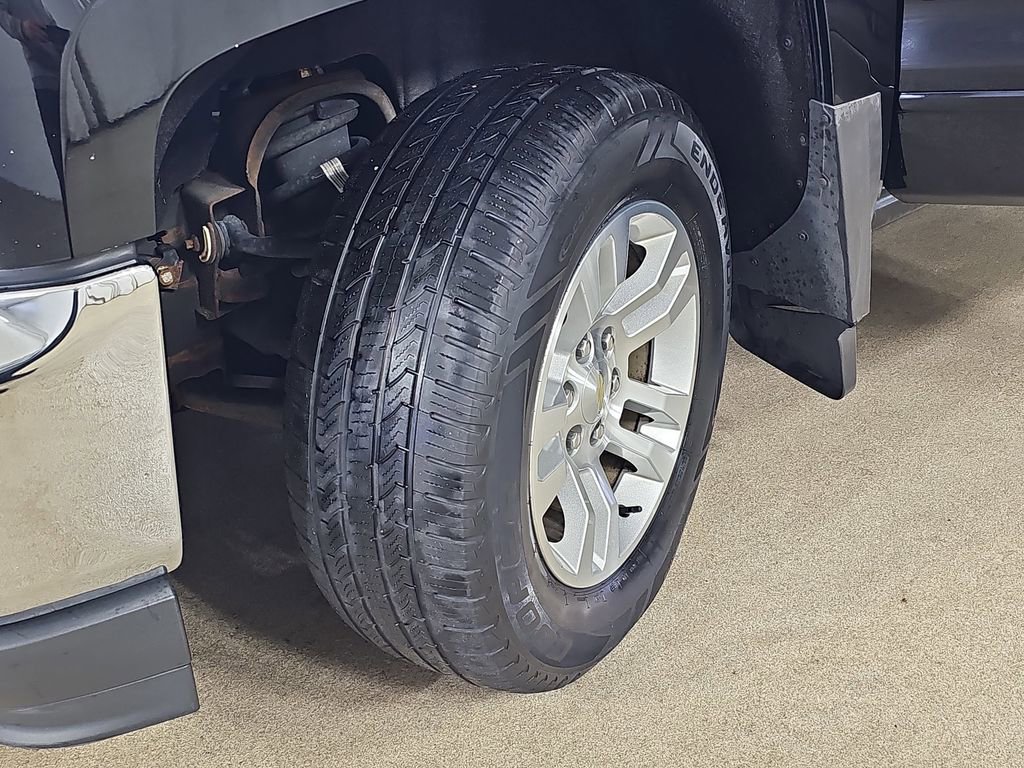 Certified 2018 Chevrolet Silverado 1500 LT w/ All Star Edition image 35