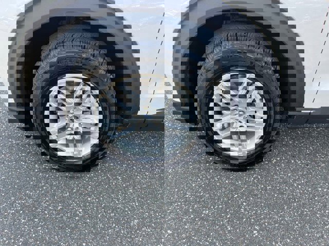 Certified 2025 Ford Explorer Active image 28