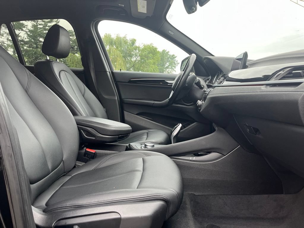 Used 2022 BMW X1 sDrive28i w/ Convenience Package FWD image 27