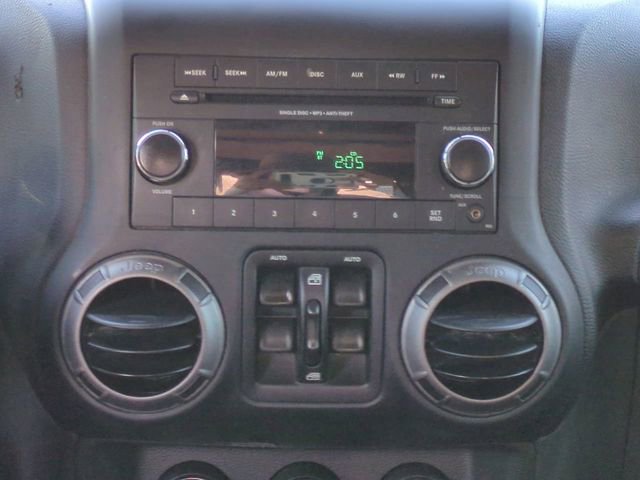 Used 2018 Jeep Wrangler Unlimited Sport S AWD/4WD image 18