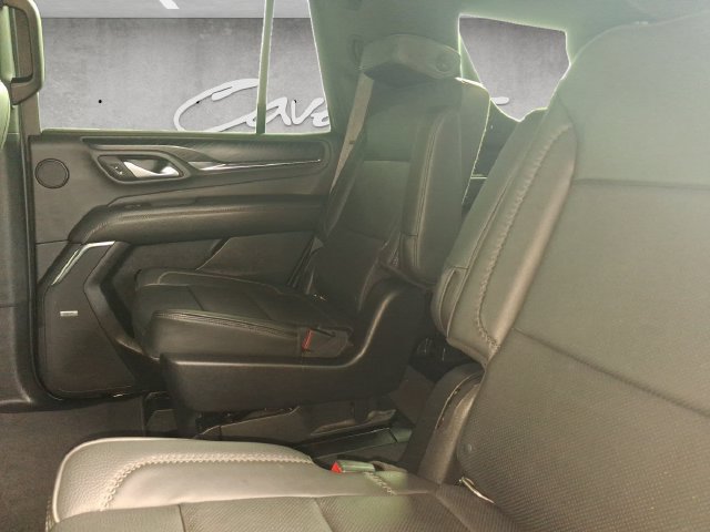Used 2022 GMC Yukon Denali RWD image 28