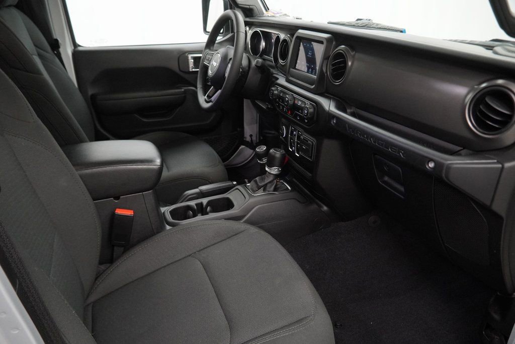 Certified 2023 Jeep Wrangler Sport S image 46