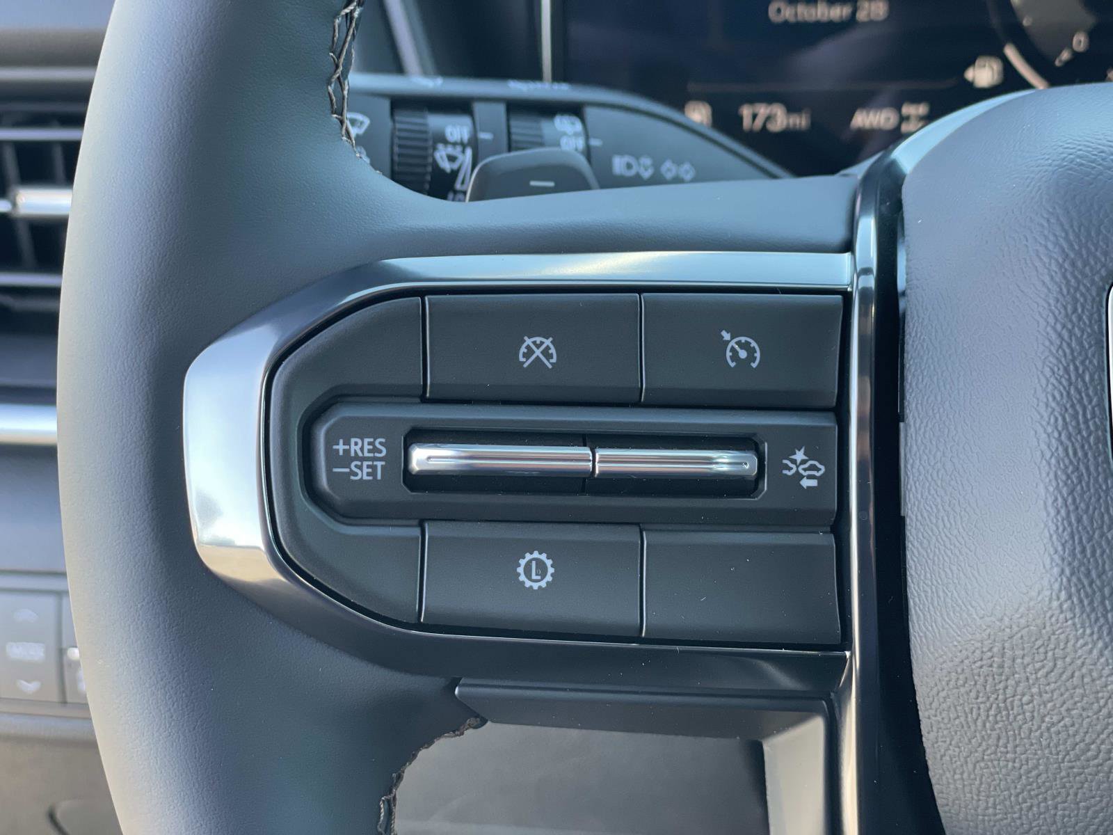 New 2026 GMC Terrain AT4 w/ Technology Package II image 11