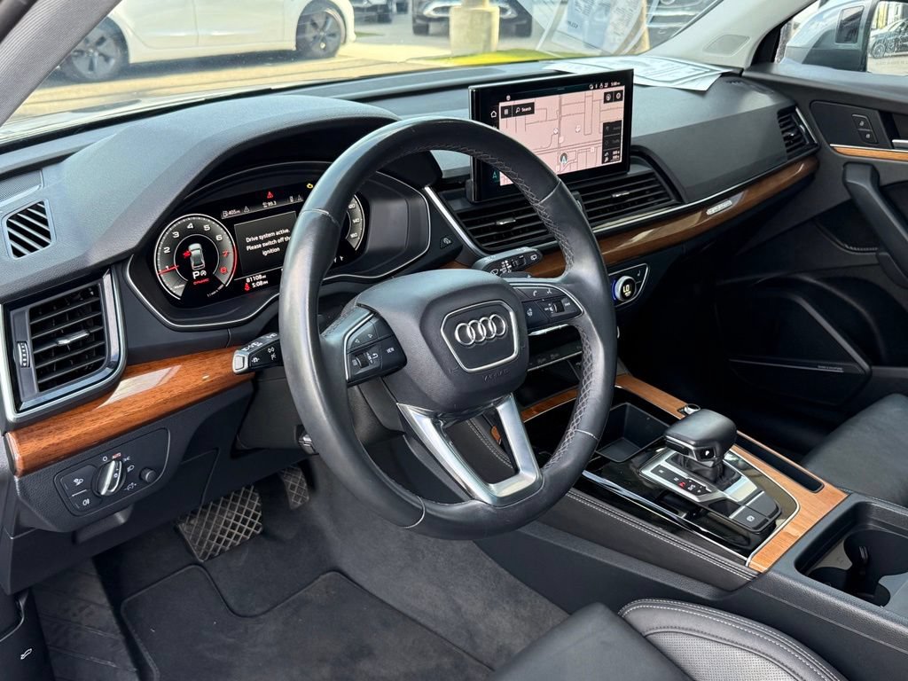Used 2023 Audi Q5 2.0T Premium Plus w/ Premium Plus Package AWD/4WD image 20