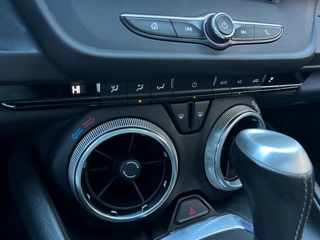 Used 2023 Chevrolet Camaro LT image 21