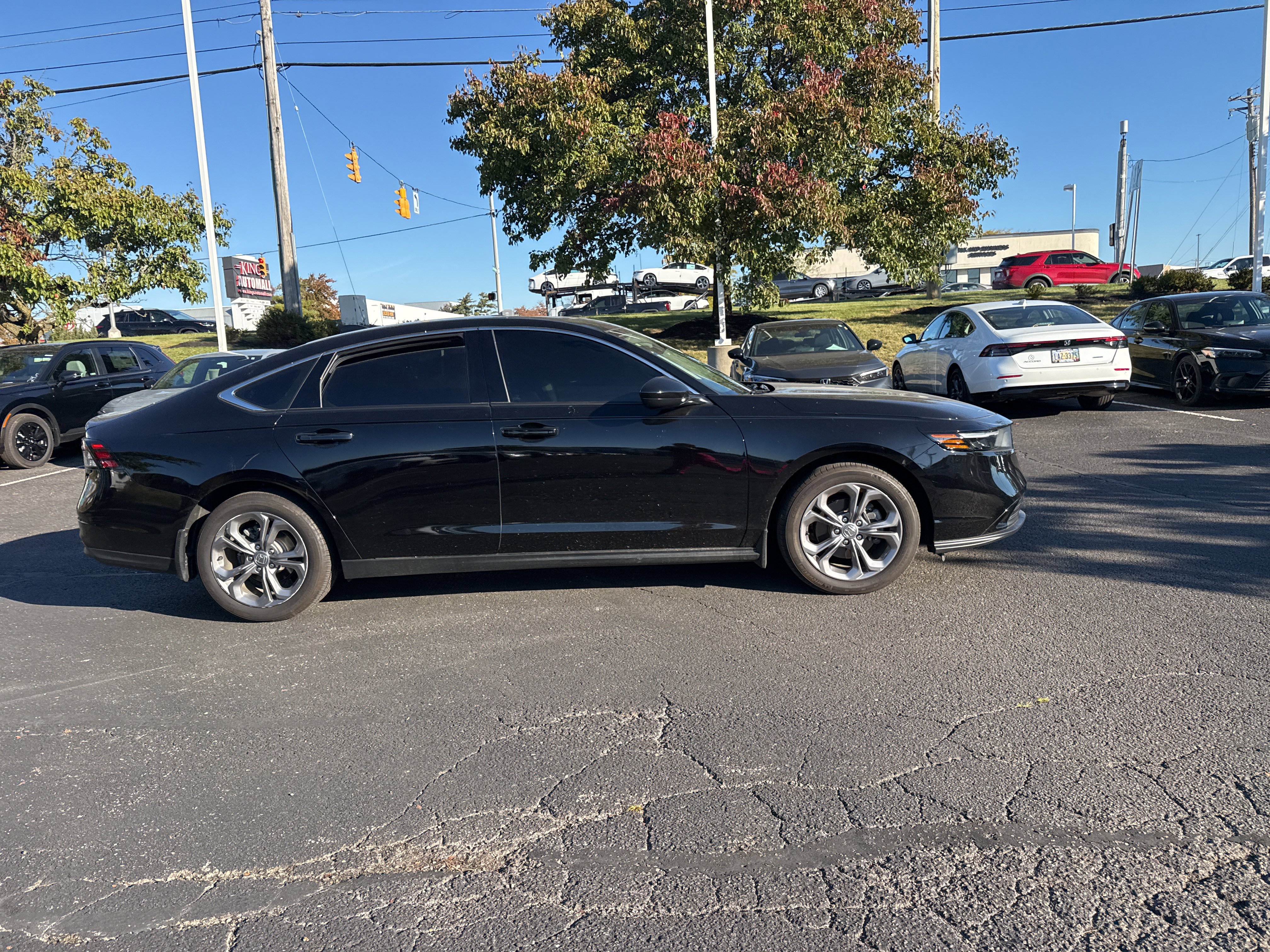 Used 2024 Honda Accord EX image 19
