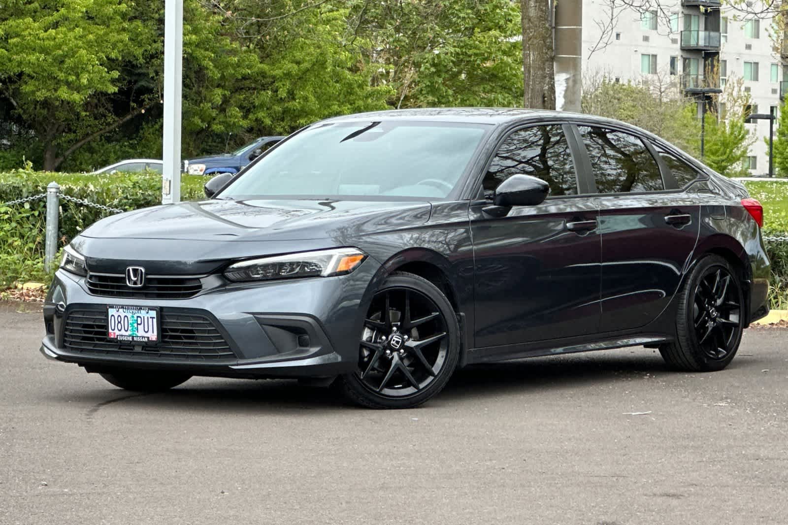 Used 2024 Honda Civic Sport image 1