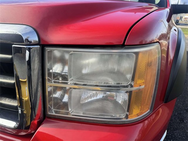 Used 2011 GMC Sierra 1500 SLE w/ Power Tech Package image 10