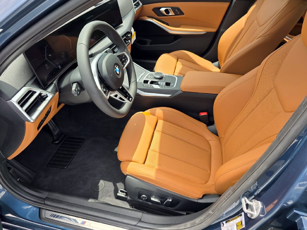 New 2026 BMW 330i Sedan w/ M Sport Package RWD image 7