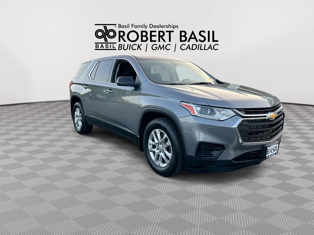 Used 2021 Chevrolet Traverse LS AWD/4WD image 2